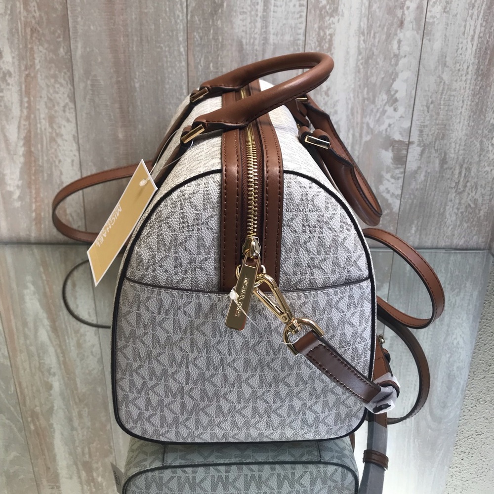 Michael Kors Hayes Large Duffel Bag Vanilla W - Picture 3 of 6
